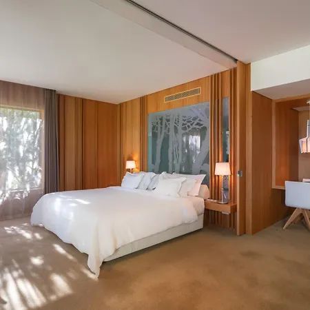 Onyria Marinha Boutique Hotel 5*