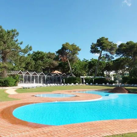 Onyria Marinha Boutique Hotel 5*